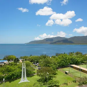 Ocean View Apartment Cairns