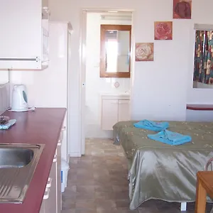  Holiday park Caravan Park
