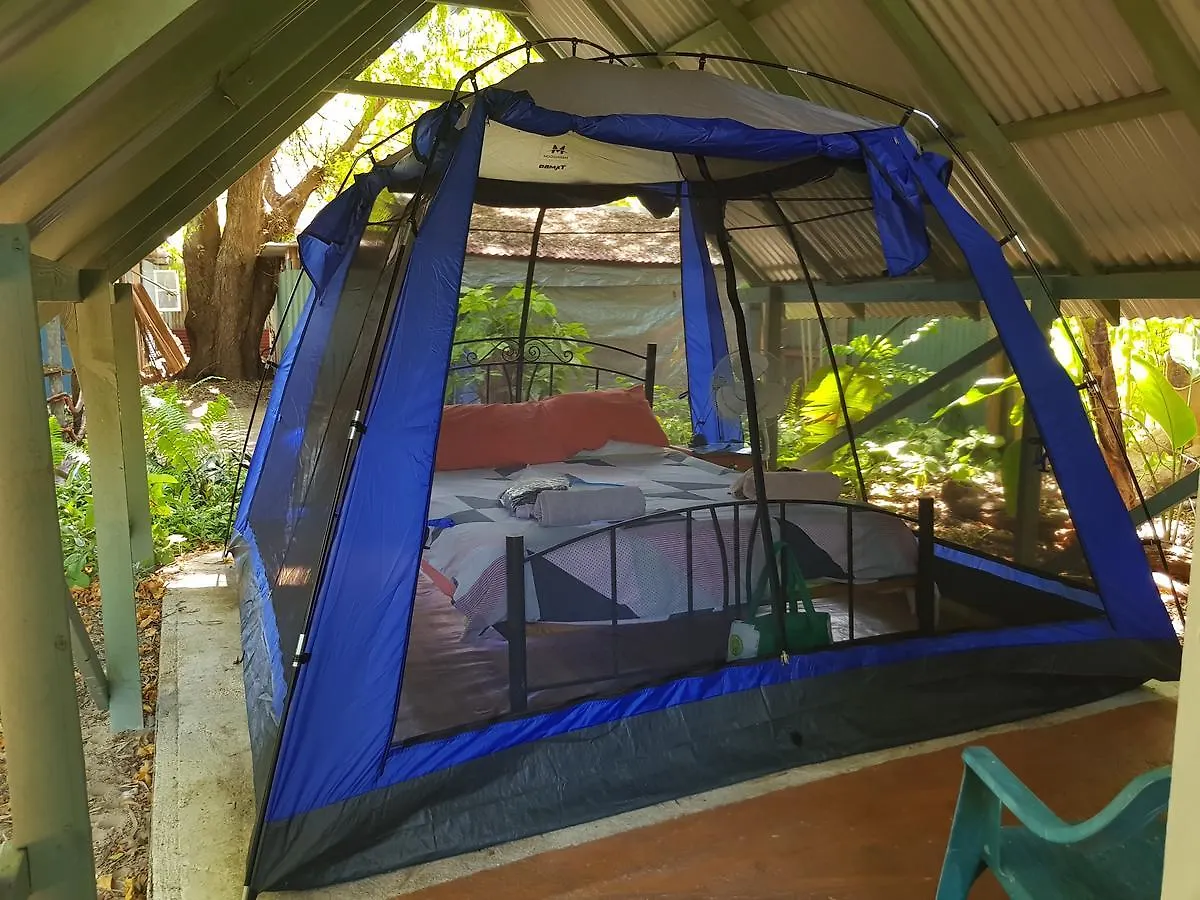 Arcadia Beach Guest House And Car Hire 3*,  Αυστραλία